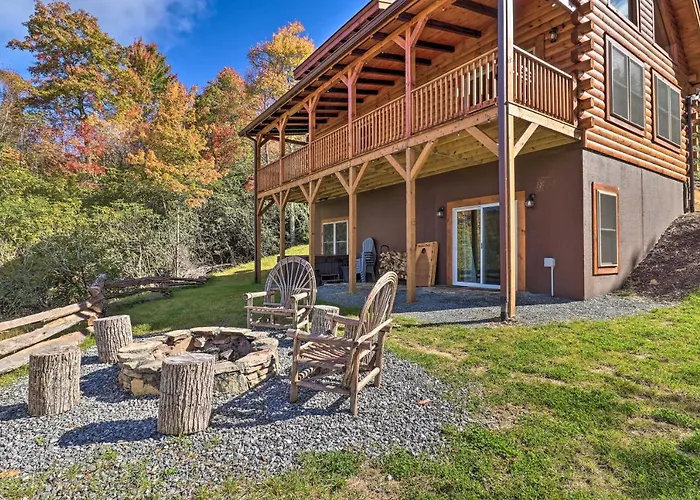 Hilltop Cabin On 5 Acres With Hot Tub And Waterfall!