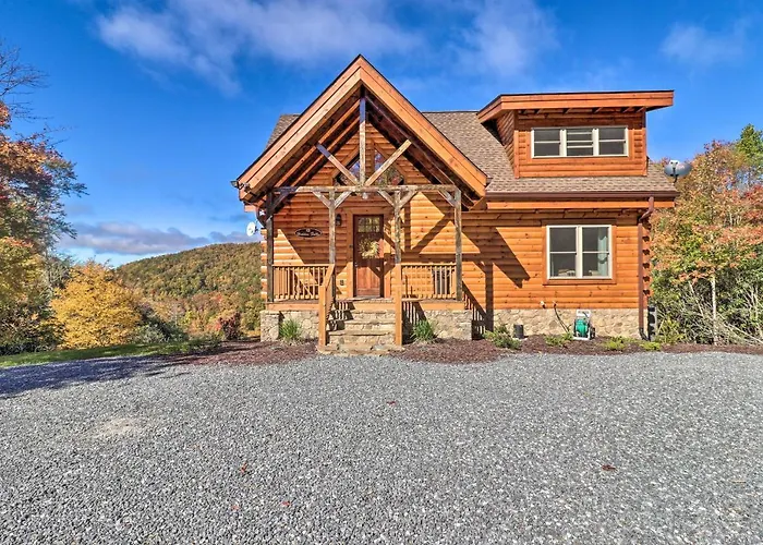 Hilltop Cabin On 5 Acres With Hot Tub And Waterfall!